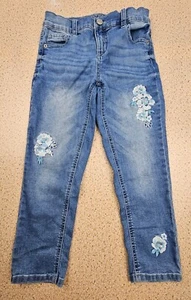Justice Little Girls Size 12 Cropped Blue Jeans Embroidered Flowers On Legs 2019 - Picture 1 of 11
