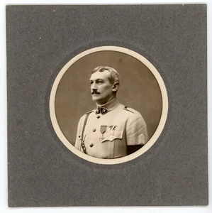 PHOTO photographie, Édouard Soulié en uniforme médailles brassard 11 pattes col - Imagen 1 de 2