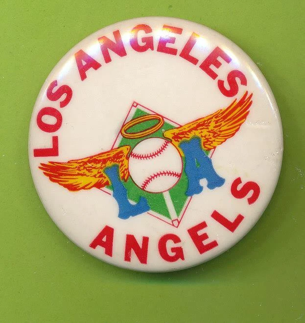 1961-64 Circular Los Angeles Angels Pin Button  LAA1   bx - Image 1 of 1