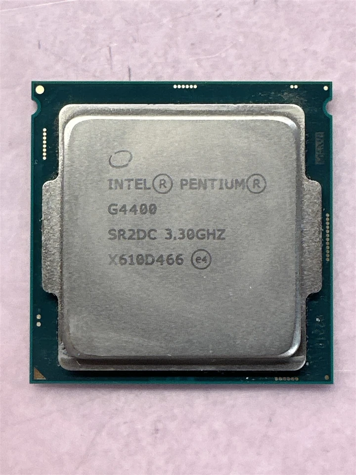 INTEL PENTIUM G4400 DUAL-CORE LGA1151 3.30GHz SR2DC CPU PROCESSOR - Image 1 of 1