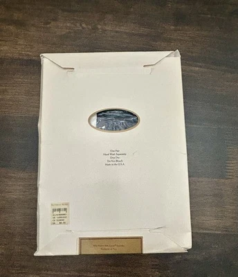 Top de encaje Victorias Secret hasta los muslos negro mediano en caja licra de nailon de colección EE. UU. Foto 1 de 4