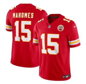 Nike Women’s Jersey Patrick Mahomes #15 Kansas City Sz: S NWT Red - Picture 1 of 4