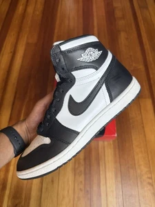 Größe 9,5 - Jordan 1 Retro '85 OG High Black White - Bild 1 von 9