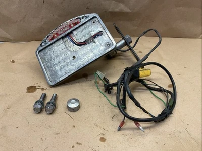 Suporte de placa de licença 2003 Yamaha V-Star 1100 aftermarket - Imagem 1 de 4