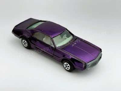 Johnny Lightning Topper Redline TORONADO PERSONALIZADO Púrpura Puerta Abierta ¡Muy Bonito!!! Foto 1 de 4