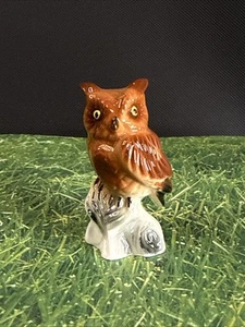Figura Búho Búho Miniatura Vintage HUESO CHINA Marrón y Blanco Hecha en Japón - Imagen 1 de 6