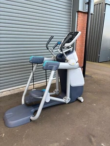 Precor Open Stride AMT 885 Cross Trainer with Adjustable Stride - Picture 1 of 3