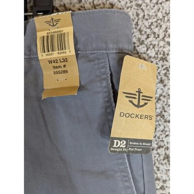 Dockers D2 Broken in Khaki Straight Fit Flat Front Pants W42 L32 NWT - Image 1 of 4