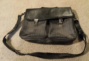 DAKS London Handbag Shoulder Bag - Picture 1 of 8