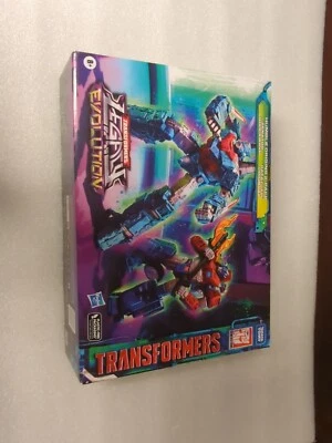 Transformers SDCC 2023 Legacy Evolution Humble Origin Shockwave Orion Pax - USA - Image 1 of 2