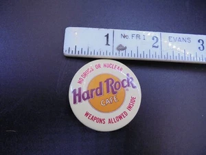 Hard Rock Cafe Metal Pin - Picture 1 of 2