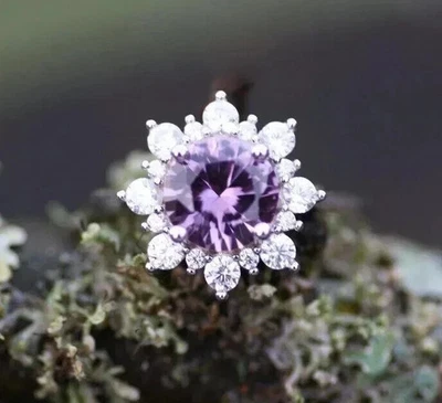 Кольцо с цветком из чистого белого золота 14 карат с александритовым бриллиантом изменяющим цвет 1,90 карата AAA - Изображение 1 из 4