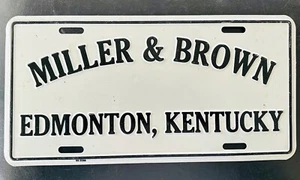 Etiqueta de carro automático de metal vintage concesionario de autos Miller & Brown EDMONTON KENTUCKY - Imagen 1 de 2