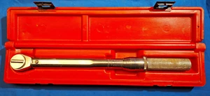 Mac Tools TW75FR 3/8" drive click type ratcheting torque wrench w/Case - Picture 1 of 15