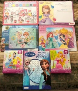 PAQUETE DE ACTIVIDADES PARA NIÑAS DISNEY 7 artículos rompecabezas búsqueda de palabras rompecabezas tableros de actividades - Imagen 1 de 8