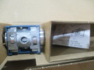 Rexroth Bosch: 5351002312 / 5351 002 312 Porting Bloc. New Old Stock  - Picture 1 of 3