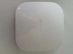 eero Pro 6E AX5400 Tri-Band Gigabit Mesh System S010111 - White - Afbeelding 1 van 2