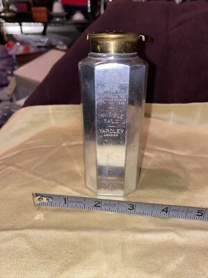 De colección Yardley of London Talco Invisible para Hombres en Metal Plata Botella Coctelera Foto 1 de 4