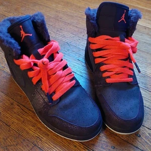 Nike Air Jordan 1 Fur Sneaker Big Kids Retro High Purple Gr. 5Y (535804-608) - Bild 1 von 6