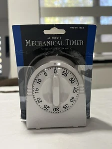 60 Minute Mechanical Timer with Magnets on Back - Picture 1 of 8