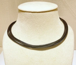 Authentic BVLGARI Necklace Choker Five Strand Black 18K 750 Yellow Gold/Leather - Picture 1 of 7