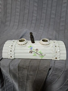 Lámpara de techo de cerámica floral decorada vintage con doble enchufe de porcelana    - Imagen 1 de 11
