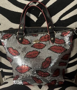 JUICY COUTURE Sequin💋 Red 💋Lips Tote Purse Sequins Hot Lip 14” X 10” X 4” - Picture 1 of 5