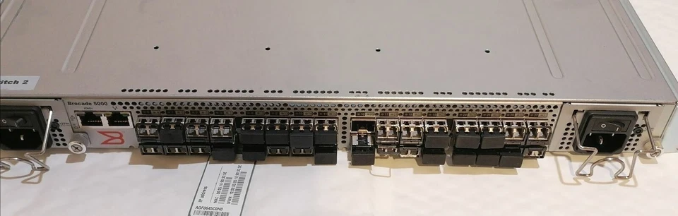 Brocade 5000 on Rail - Brocade 5020 - 4Gbps - 32GB - Image 1 of 4