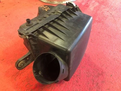 Air Cleaner 3.5L VIN 4 8th Digit Opt L66 Fits 04-07 Saturn Vue - Image 1 of 4