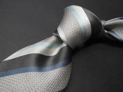 Corbata Giorgio Armani Para Hombre Gris Seda Repp Rayas Hecha en Italia ¡Como Nueva! Y19 Foto 1 de 4