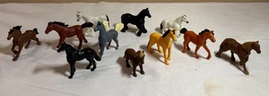 Lot of 11 2" Horse Figures / Cake Toppers - Safari Ltd - Picture 1 of 3