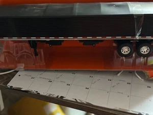 ERTL TOMY BLACK GRAIN TRAILER, NO PACKAGING # B 182 - Picture 1 of 5