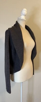 Cárdigan Kenar 100 % lana merino encogido de hombros carbón talla S Foto 1 de 4
