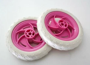 Par (2) ruedas de buggy remotas para scooter para niños (160 mm x 35 mm) - rosa y blanco - Imagen 1 de 3