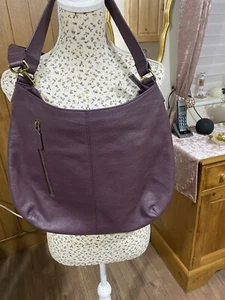 Hotter LEATHER Plum Large Tote Bucket bag + shoulder Straps New With Out Tag - Picture 1 of 10