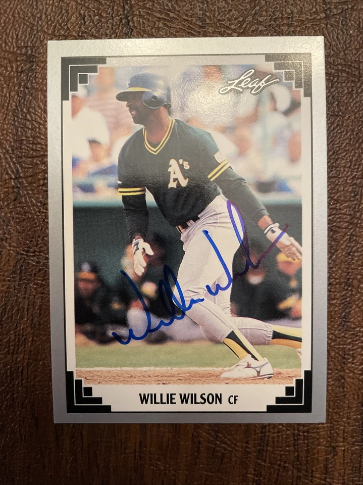 WILLIE WILSON 1991 LEAF AUTOGRAPHED SIGNED AUTO BASEBALL CARD 299 A'S - Image 1 of 1