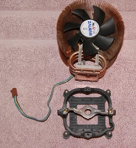 Zalmann Vollkupfer Kühler für Sockel 775 - Bild 1 von 2