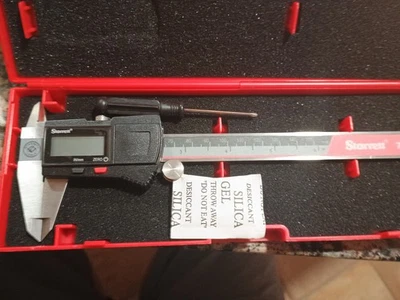 Starrett EC799A-6/150 Electronic Caliper 0-6 Inch Range .0005 Inch Resolution - Image 1 of 4