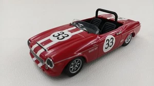 EBBRO 1/43 Datsun Fairlady SCCA RACE #33 - Picture 1 of 7