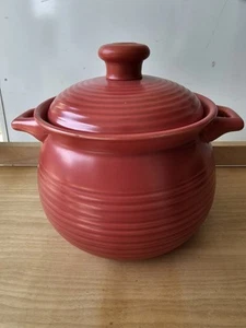 Technique Flame Bean Pot With Heat Resiatant Handle - Picture 1 of 4