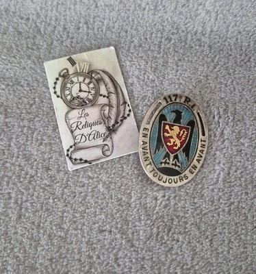 Insigne 117 Ri régiment d'infanterie En avant toujours en avant Drago Paris G428 - Photo 1/4