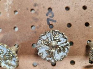 Für 1 VINTAGE SCHUBLADE ZUG SCHRANK TÜR ZUZIEHGRIFF Rundgold Weiß - Bild 1 von 4