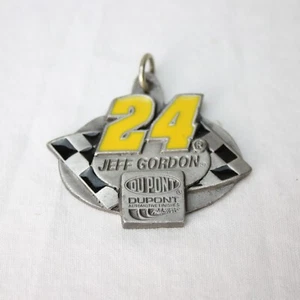 Jeff Gordon #24 NASCAR Keychain Du Pont Pewter Enamel Logo KCN-54 - Picture 1 of 3