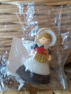 Hallmark Vintage Feiertag Thanksgiving Pilger Dame Mädchen Anstecknadel Brosche Neu in Verpackung - Bild 1 von 2