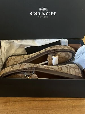 NIB Coach Olive Outline Signature C Jacquard Khaki Chesnut Loafers Flats Sz 7 US - Image 1 of 4