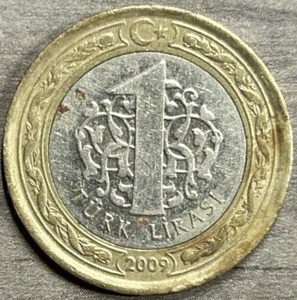 2009 Turkey One Lira Copper Nickel *NARROW BASE ONE* Circulated - Picture 1 of 2