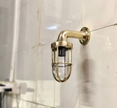 Aplique de pared/montaje exterior cisne de latón decorativo náutico - pequeño Foto 1 de 4