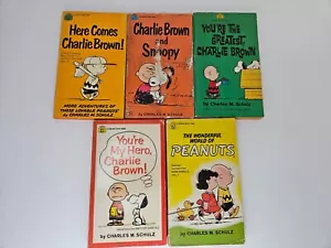 Vintage Erdnüsse Charlie braun schnüfflig Bücher Taschenbücher Charles M Schulz Menge 5 - Bild 1 von 10