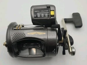 Carrete de pesca Cabelas Dm20a Depth Master II - Imagen 1 de 10