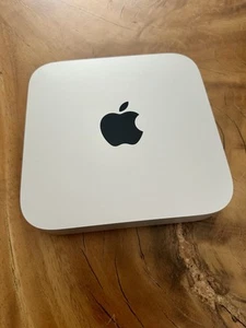 Apple Mac Mini M2 Pro 10‑core CPU, 16-core GPU, 1TB SSD storage 2023 - Afbeelding 1 van 4